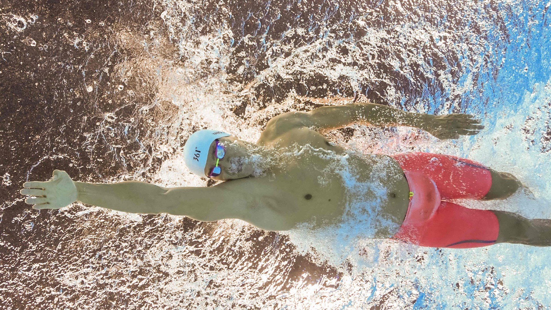 野心与拼搏：逆境中逆转未来！，野心励志名言