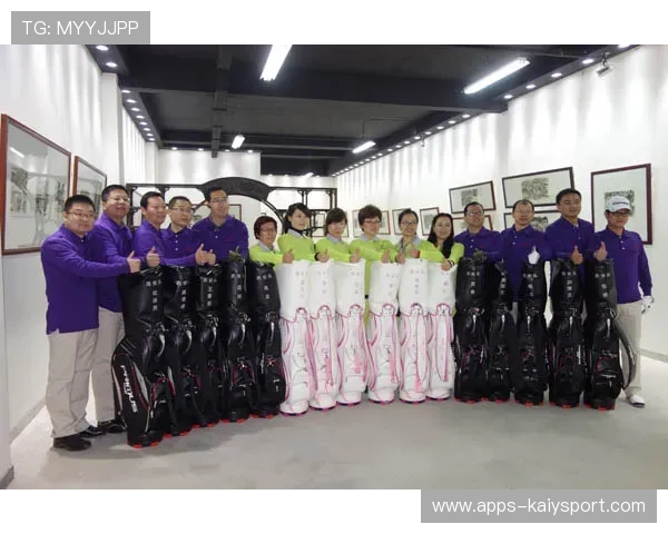 新闻中心国内联赛举重集训动态，2020全国举重比赛